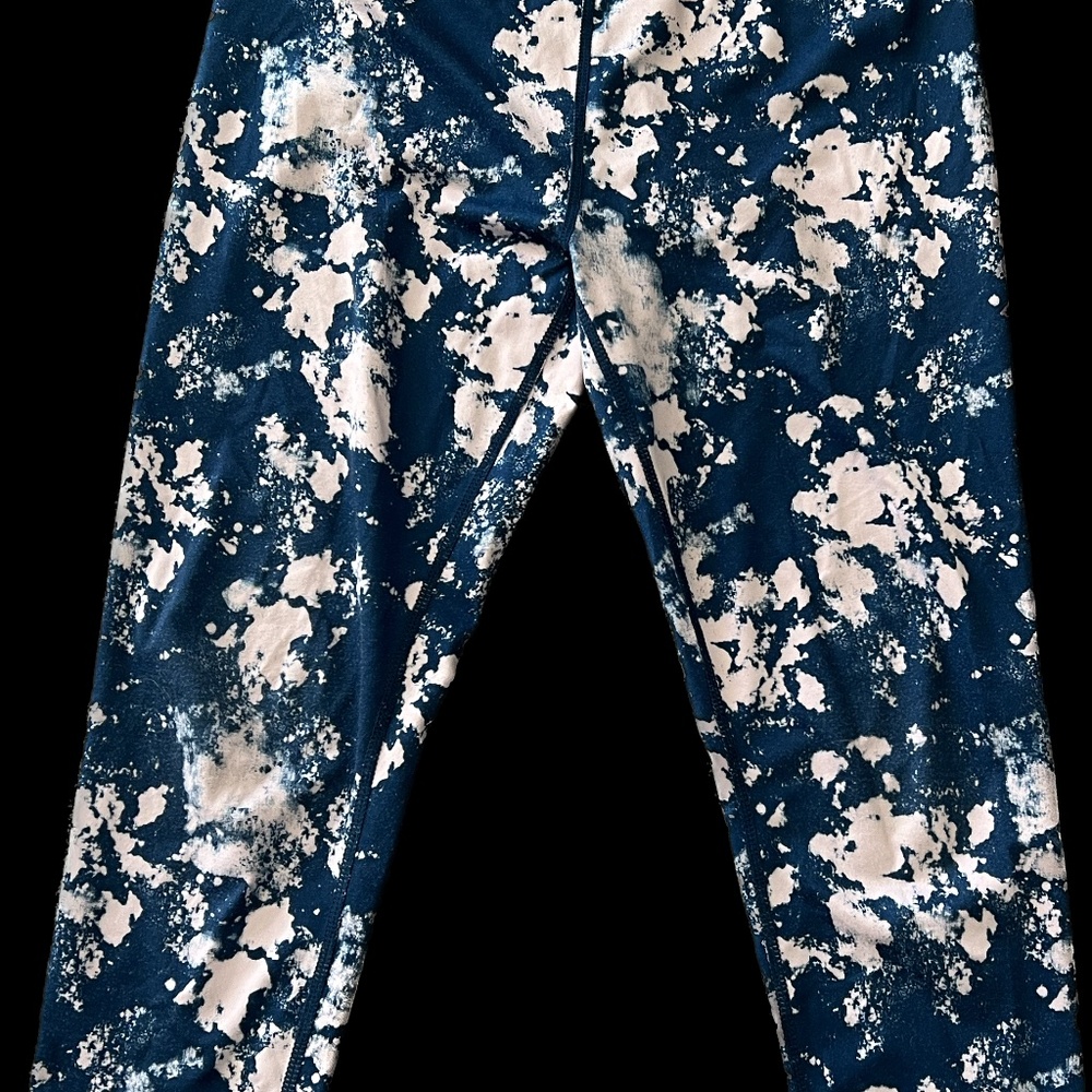 Zella Blue & Lavender Print Girls Cropped Leggings-XL